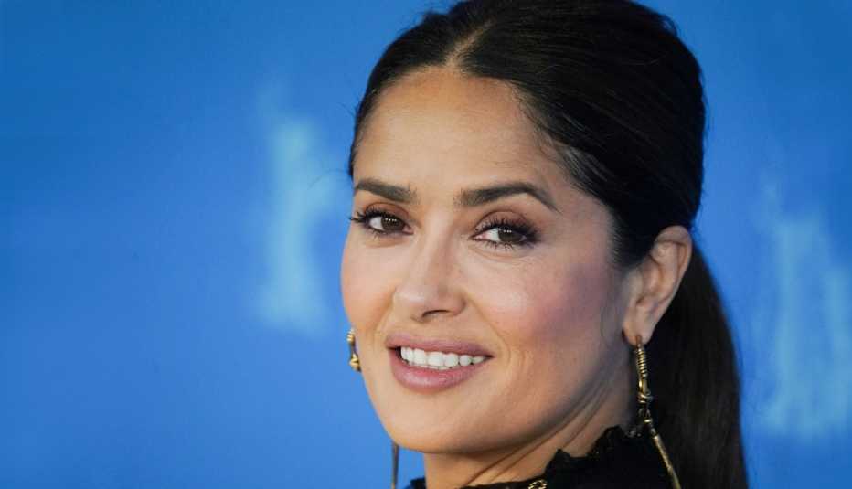 chrystal mae nelson share salma hayek pono photos